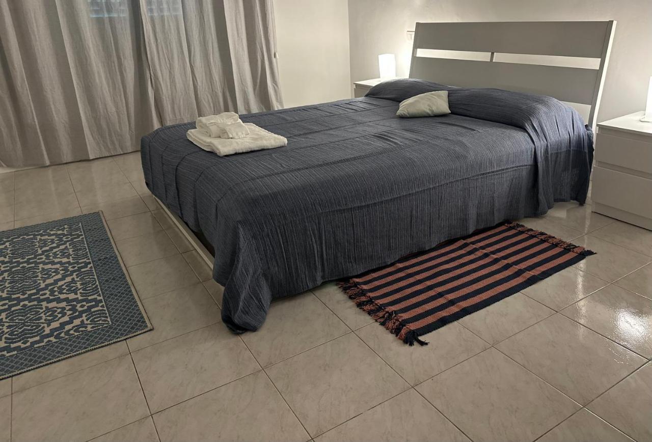 Casa Susanna - Delizioso Piano Terra, Centralissimo, Superservito, Tranquillo, Appena Fuori Ztl Parcheggio Libero Terni Kültér fotó
